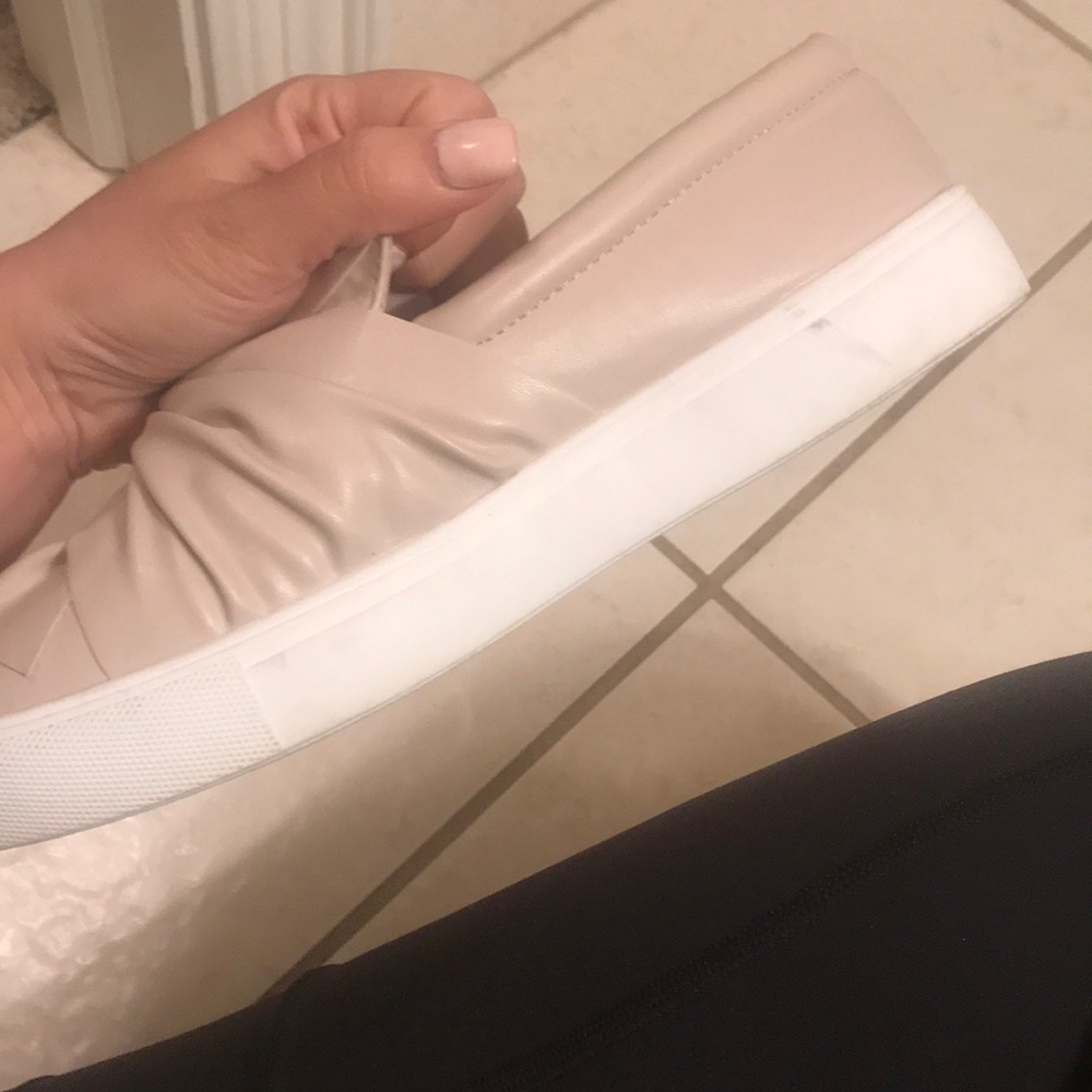 MIA Slides - Picture 5 of 5